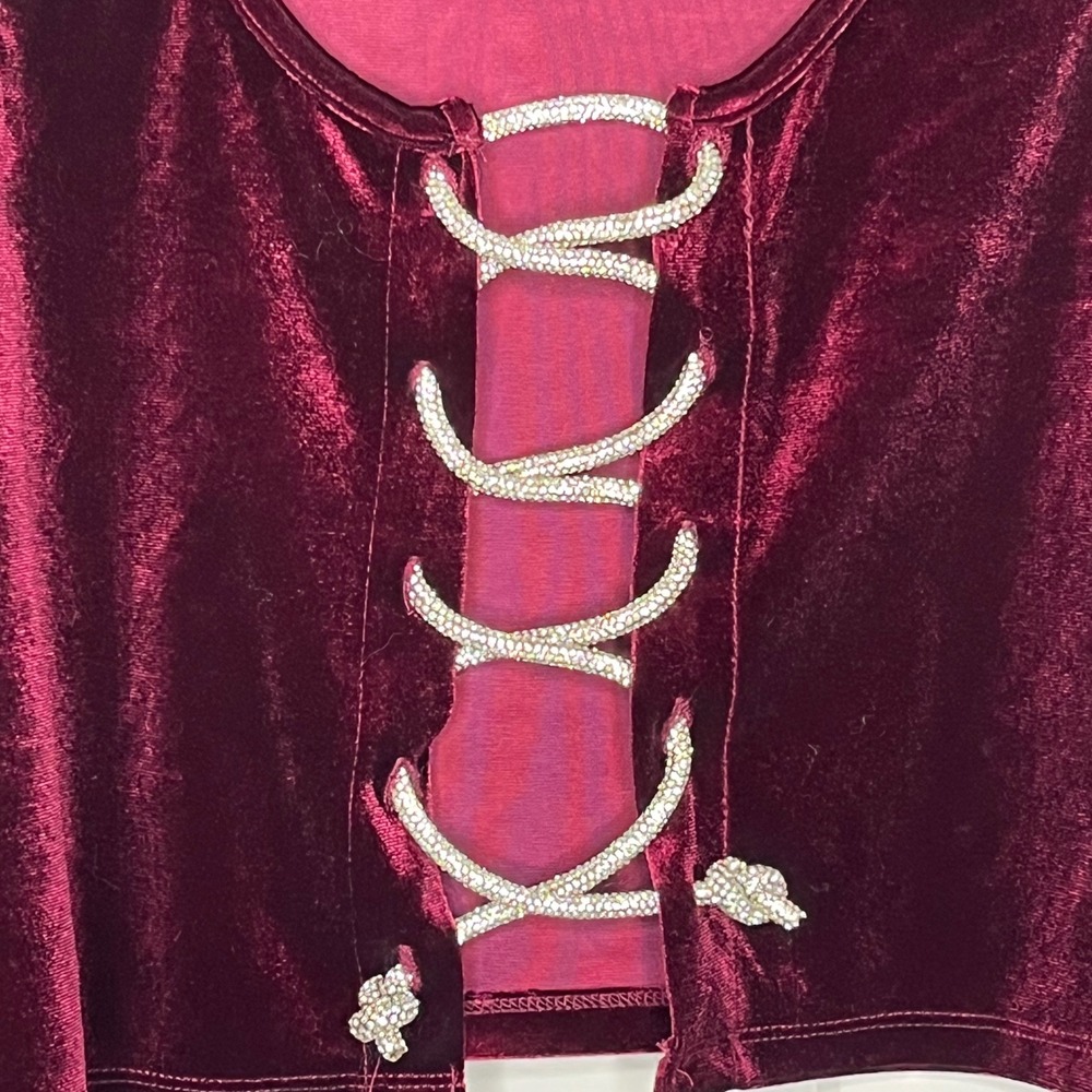 Love J Velvet Lace Up Crop Top Burgundy Sleeveless Large - Picture 2 of 9